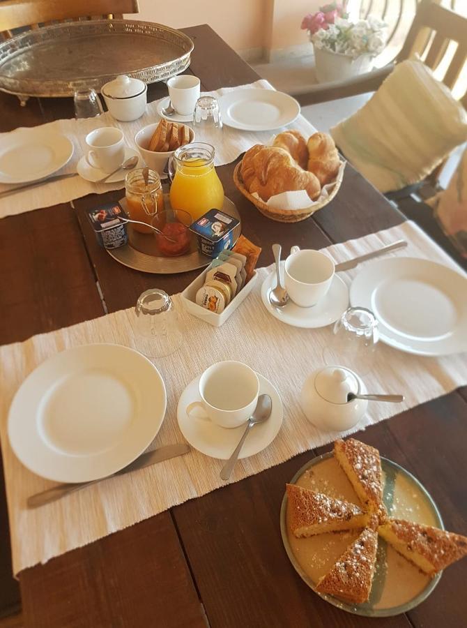 Bed & Breakfast Belfiore Lonato Buitenkant foto
