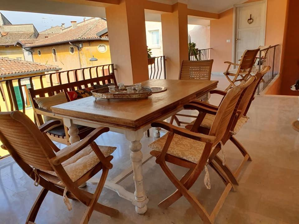 Bed & Breakfast Belfiore Lonato Buitenkant foto