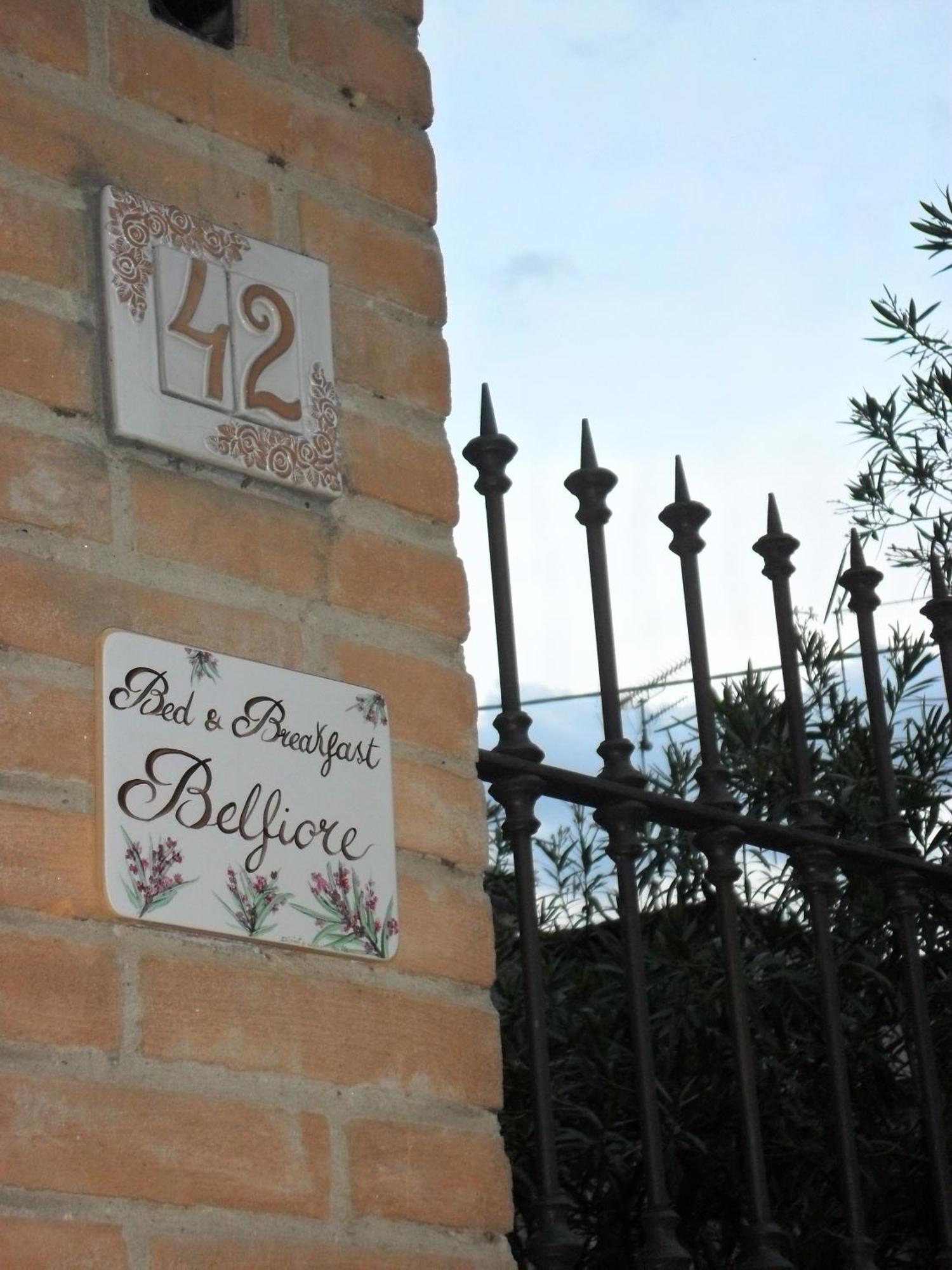 Bed & Breakfast Belfiore Lonato Buitenkant foto