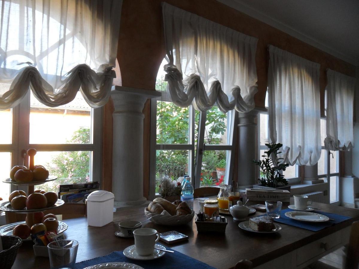 Bed & Breakfast Belfiore Lonato Buitenkant foto